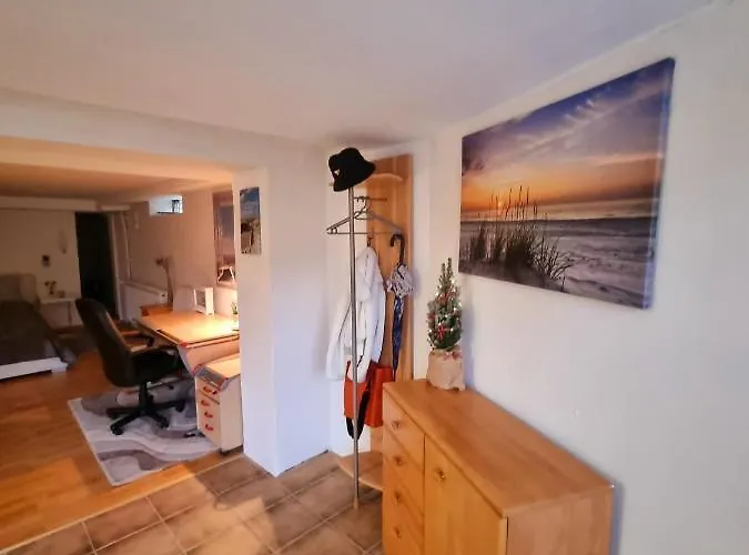 Souterrainwohnung Zentrale Lage In Appartement